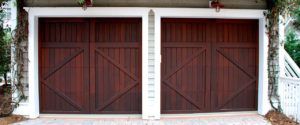 custom-wood-garage-door-paradise-valley